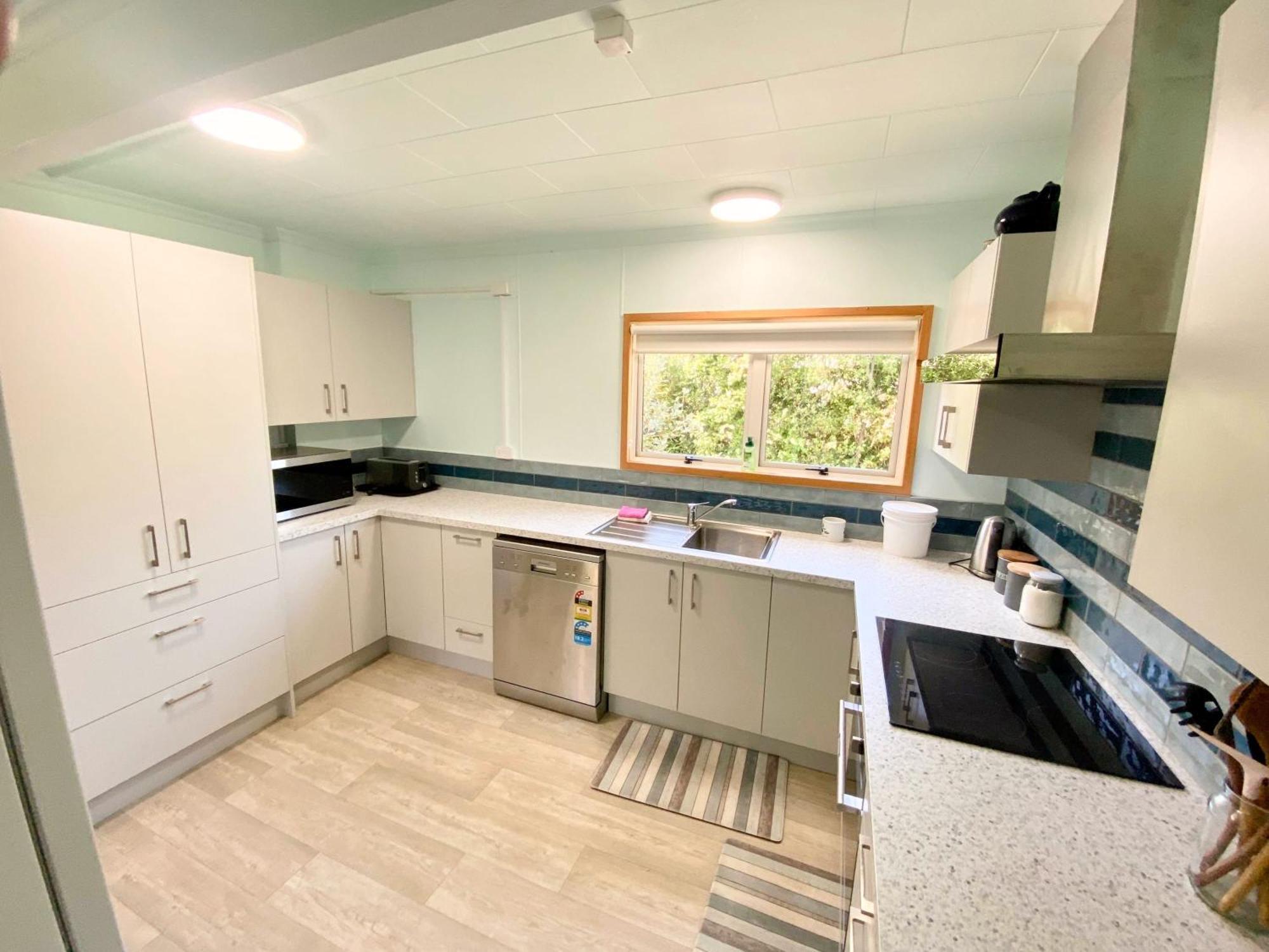 Coastal Charm In Patons Rock Villa Rangihaeata Exterior photo